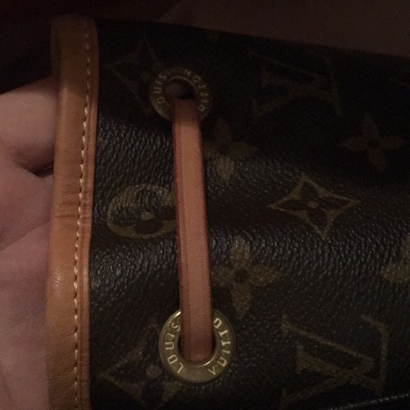 Louis Vuitton Montsouris GM BACKPACK - Picture 4 of 6